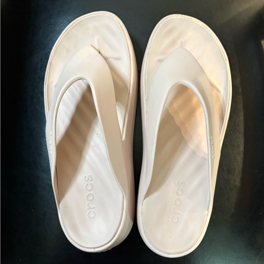 CROCS Women's Beige Sandals